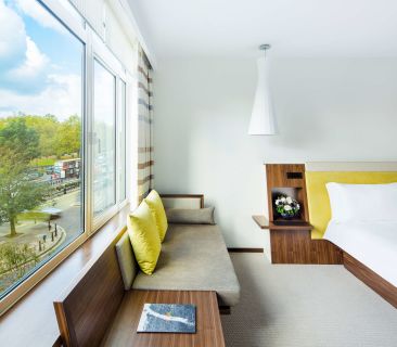 COMO Metropolitan London Alt Image