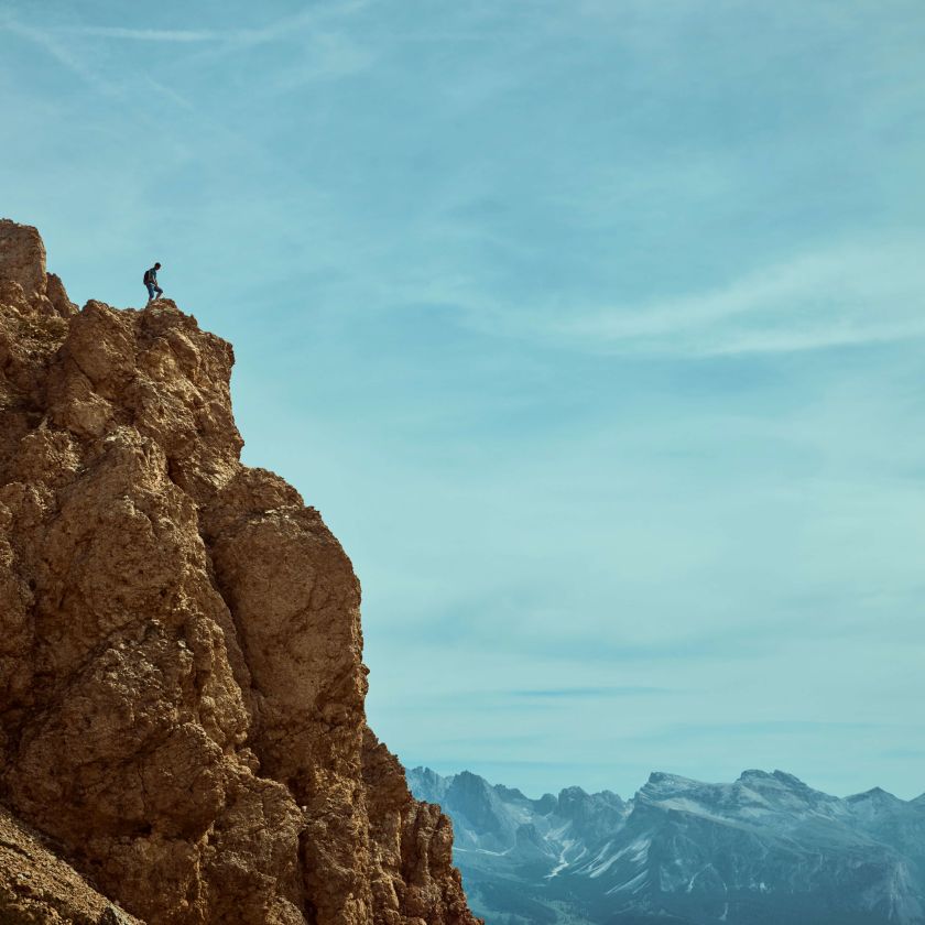 Tranquil trails and majestic peaks
